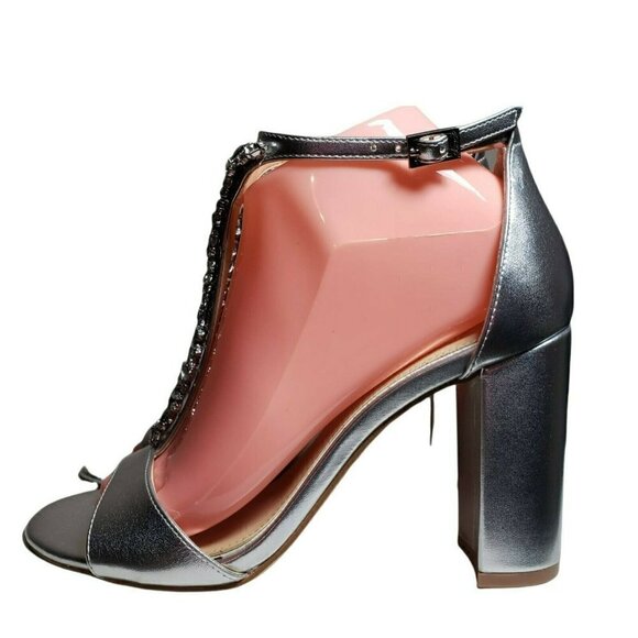 Jewel Badgley Mischka Silver Embellished T Strap Open Toe Evening Sandals Size 8 - Picture 2 of 12